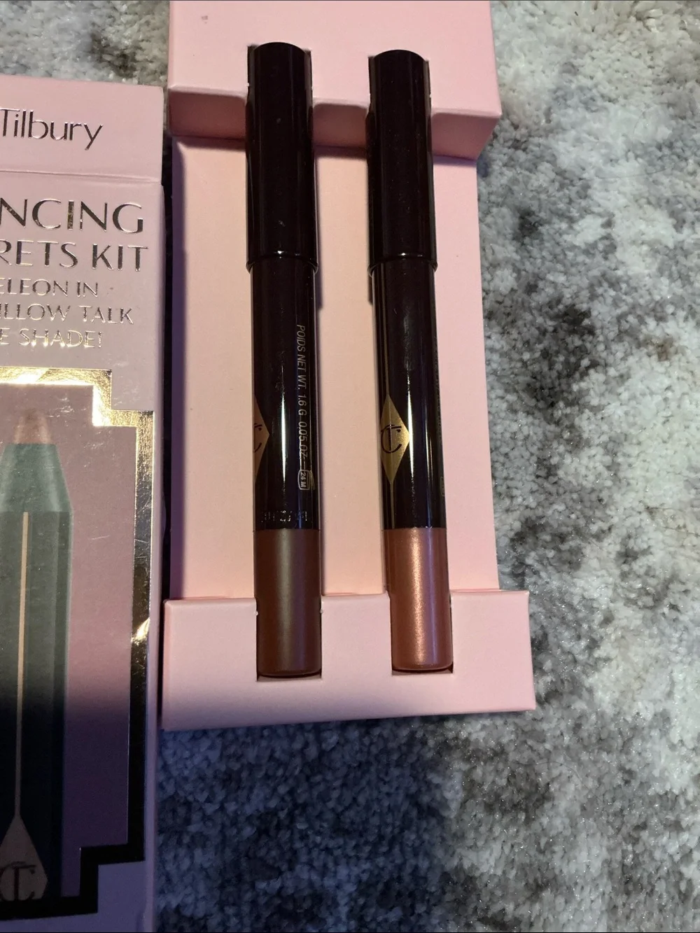Charlotte Tilbury two retractable